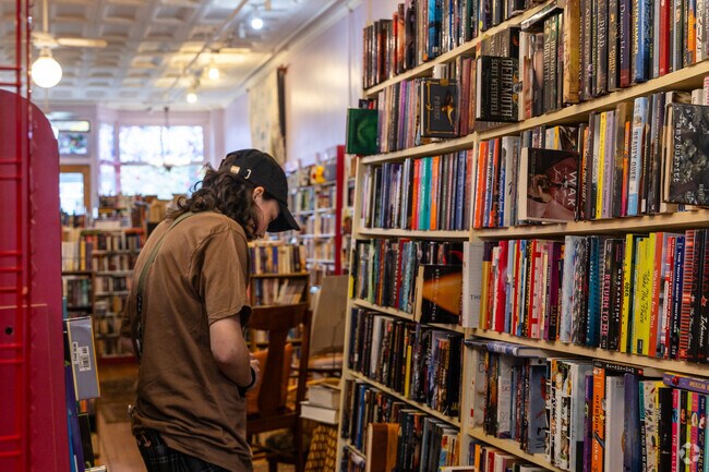West Side residents can browse the amazing selection of books at Violet's Book Exchange.