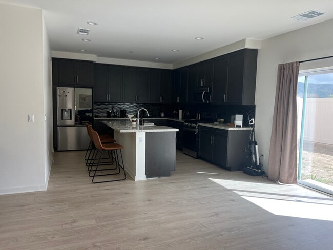 12357 Van Gogh Place, Yucaipa, CA 92399 - photo 2