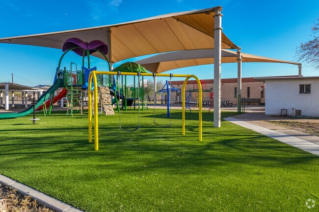 At Maricopa Village Christian, Phoenix students grow in knowledge and spirituality.