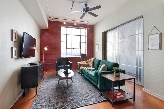 1039 Constance St unit ID1265376P, New Orleans, LA 70130 - photo 3