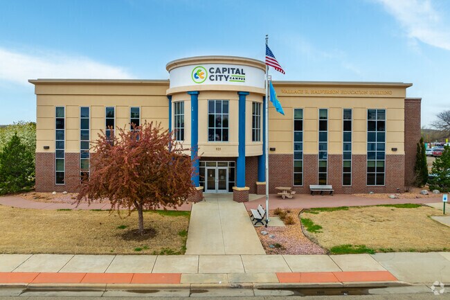 Capital City Campus is a public university in Pierre.