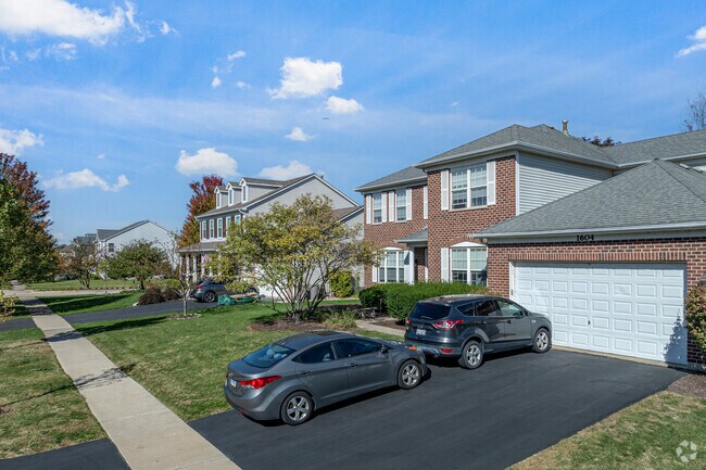 Homes in Sunset Park-Old Plank feature up to a half-acre of yard space.