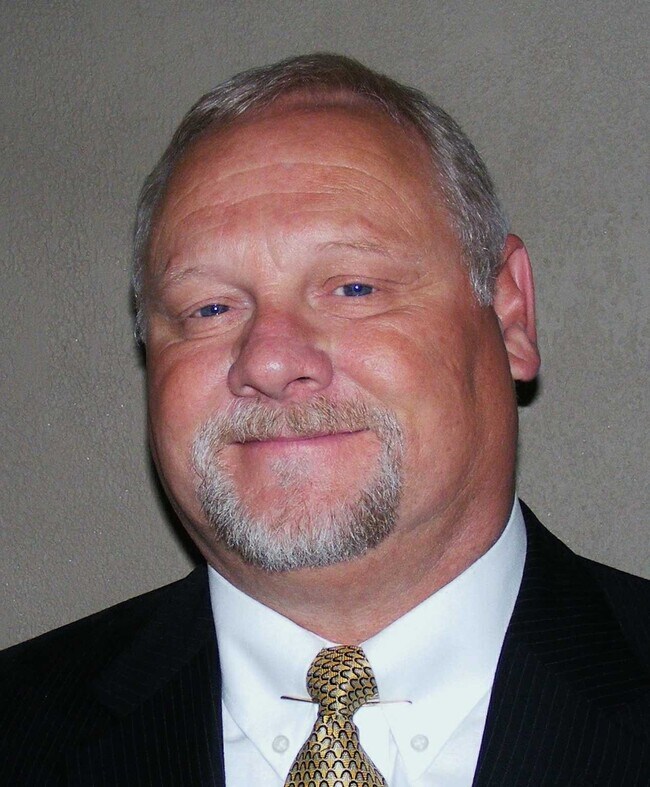 Michael Dixon