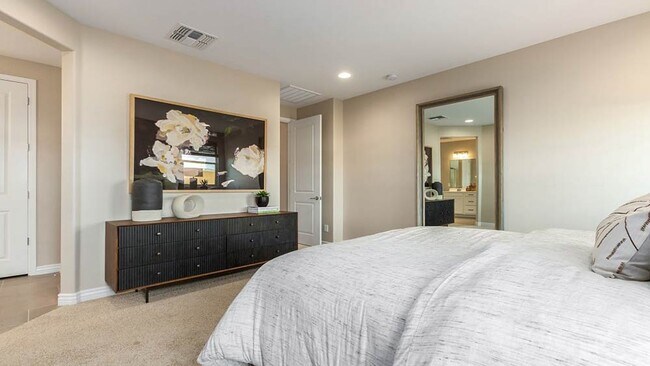 5062 N 88th Dr, Glendale, AZ 85305 - photo 5