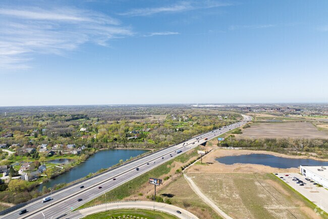 Interstate 94 is a great option to get to the city from Knollwood.