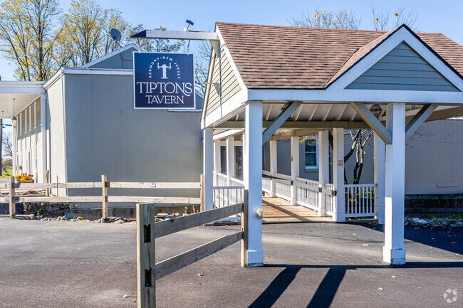 Tiptons Tavern is very popular in Harmony Township, N.J.