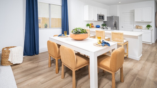 1678 Abrozo Way, Plumas Lake, CA 95961 - photo 3