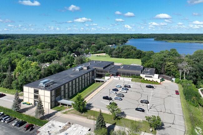 Grandview Middle School serves grades 5-7.