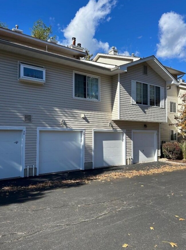 31 Encampment Dr, Bedminster, NJ 07921 - photo 4