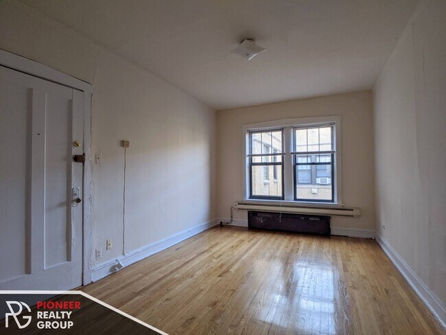 2842 N Orchard St unit 2844-36, Chicago, IL 60657 - photo 4