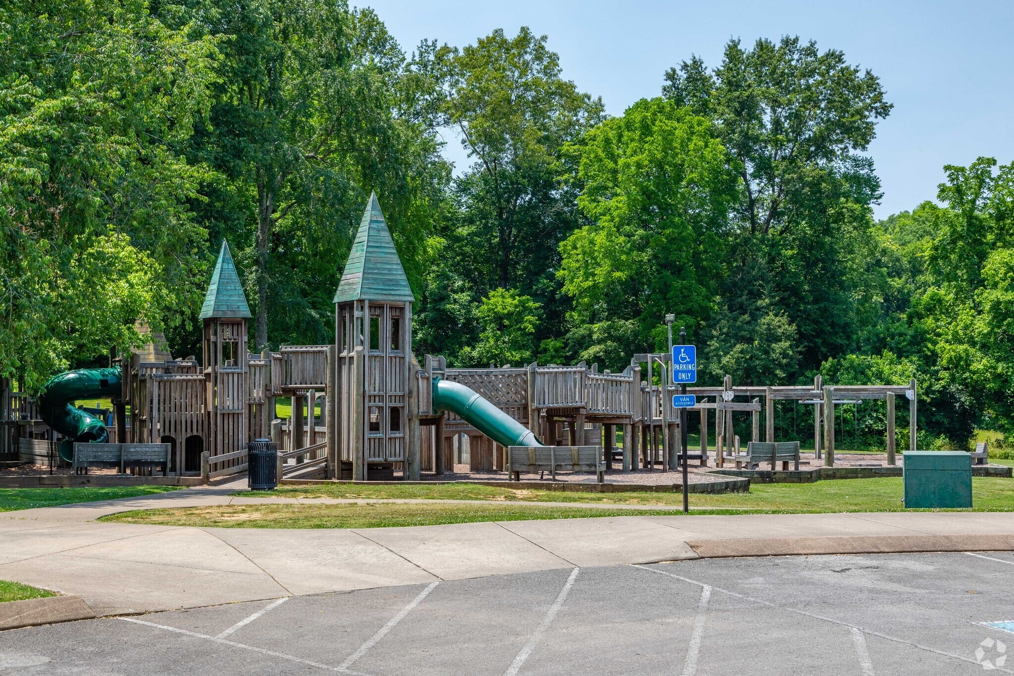Storage Units Near Clarksville Springfield