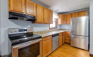 52 Winnepurkit Ave, Lynn, MA 01905