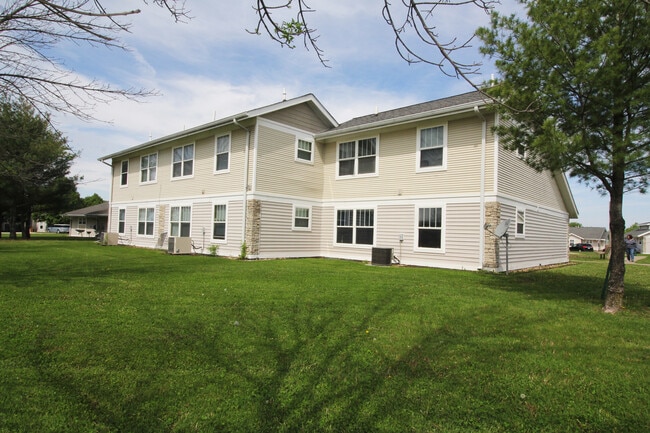 Lyn Crossing, Des Moines, IA 50320 - photo 3