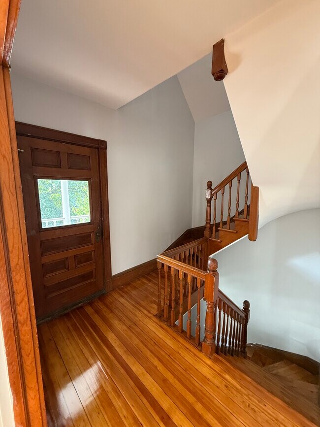 68 Willow Ave unit 2, Somerville, MA 02144 - photo 5