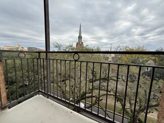 3915 Saint Charles Ave Unit 604, New Orleans, LA 70115