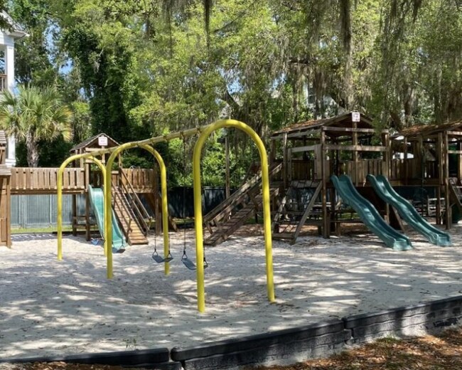 Hilton Head Condo Rentals, LLC unit 141B, Hilton Head Island, SC 29928 - photo 5