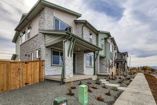 3881 W 82nd Ln, Westminster, CO 80031