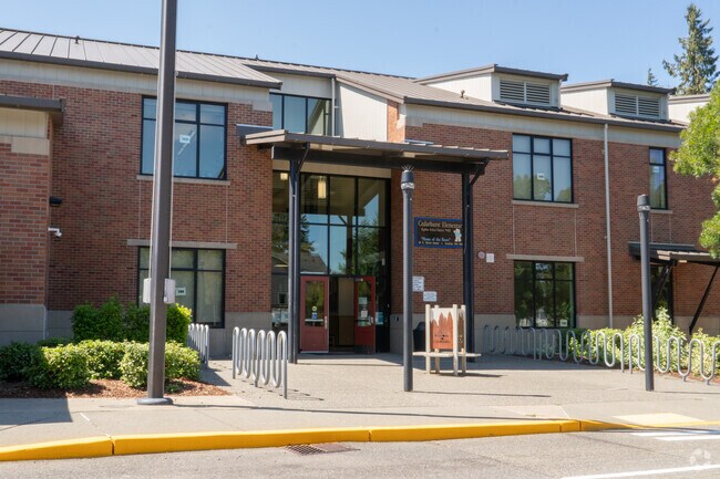 Cedarhurst Elementary School front entrance in the Cedarhurst neighborhood of Washington.