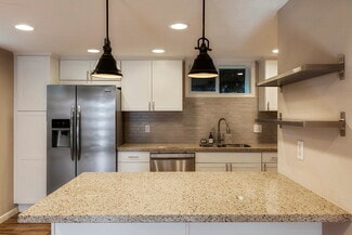 3384 SE Gladstone St Unit B, Portland, OR 97202