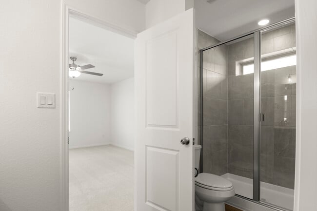 707 Stampede Rd unit 38760841, San Marcos, TX 78666 - photo 7