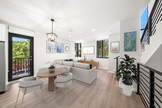 1251 SW 3rd St, Miami, FL 33135 - photo 4