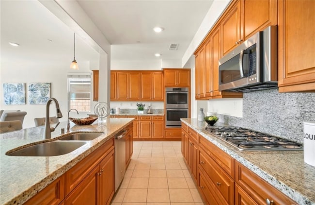 14584 Sleepy Creek Dr, Corona, CA 92880 - photo 7