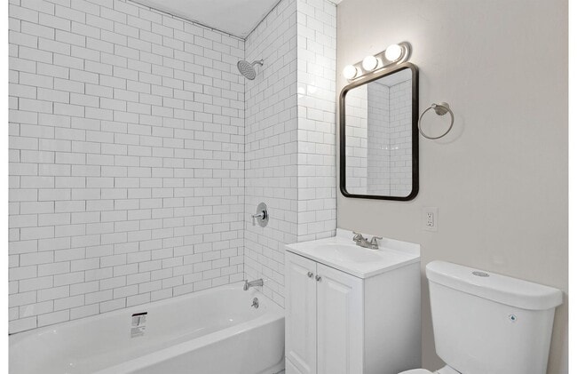 209 N Spring St, Winston Salem, NC 27101 - photo 3