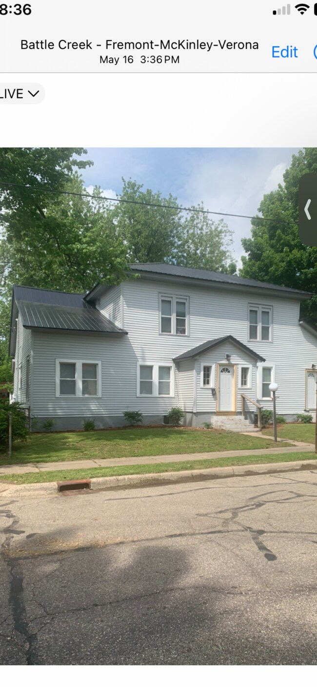 25 Sherman Rd, Battle Creek, MI 49017