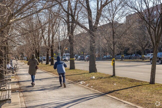 Gravesend is located in Kings County.