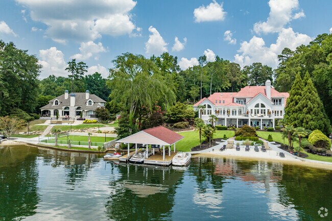 Lakeview of mansions in the Lake Spivey neighborhood of Atlanta.