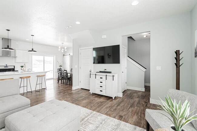 1654 Angela St unit ID1250645P, Pocatello, ID 83202 - photo 5