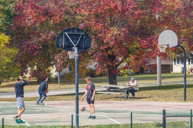 Have a three point contest with friends at Rollingbrook Park in Oakridge.