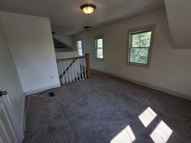 288 Sherwood St unit A, Morgantown, WV 26505 - photo 6