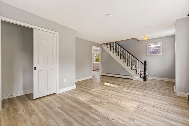 83 Richardson St, Bath, ME 04530 - photo 3