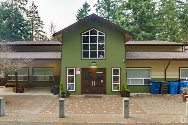 The main entrance to Cascadia School has a welcoming home feel.