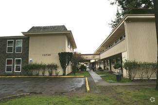 13746 SE Powell Blvd, Portland, OR 97236