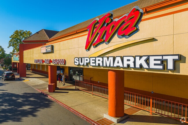 Early morning shoppers come to Viva Supermarket in Robla to get head start on dinner plans.