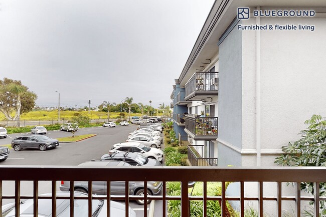 333 1st St unit FL1-ID10706A, Seal Beach, CA 90740 - photo 4