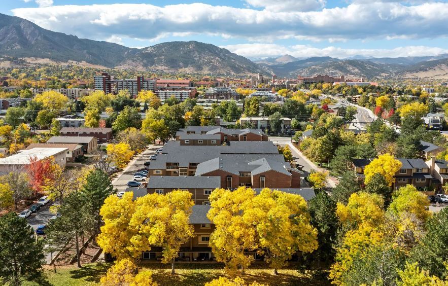Close to Campus