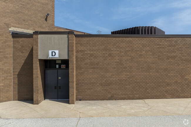 Benjamin Franklin Elementary School serves grades PK, K-6.