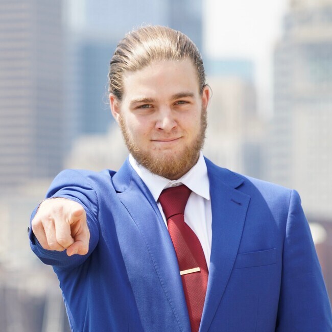 Agent Photo