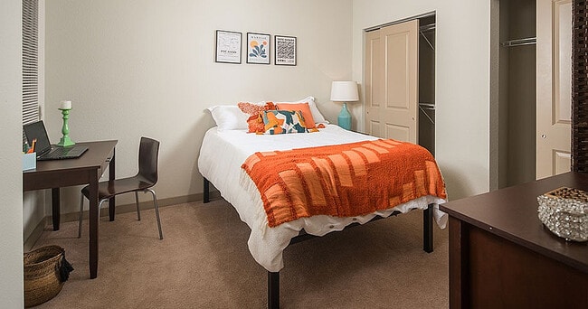 The Hayward Student Living, Eugene, OR 97401 - photo 5