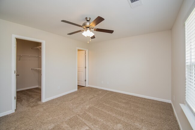 272 Wahoo Cir, Irmo, SC 29063 - photo 5