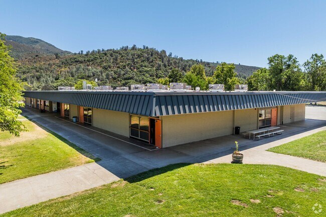 Mountain Vista Middle School offers a great eduction to Soda Bay youth.