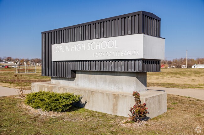 Oakland Heights students in Joplin attend Joplin High School for grades 9–12.