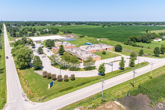 Union Elementary School has a student-teacher ratio of 9 to 1.