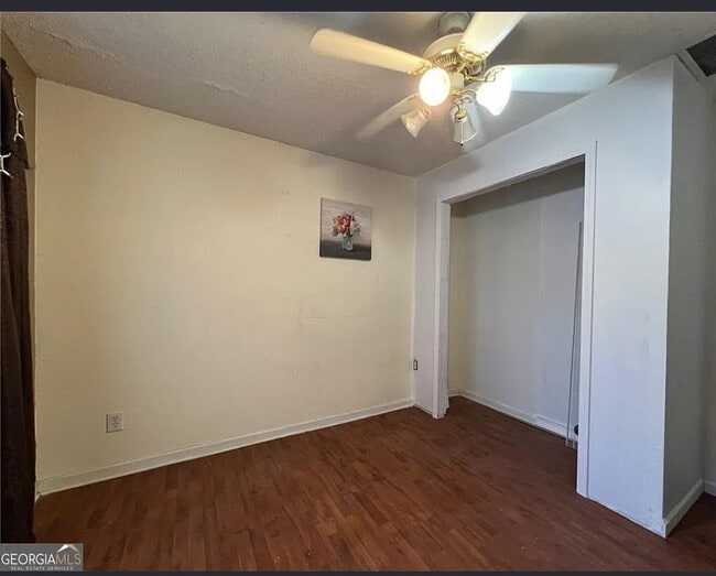 3955 Cypress Pointe Dr, Union City, GA 30291 - photo 5