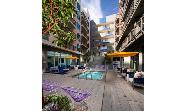 Hot tub | Next on Lex Apartments | Luxury Apartments in Glendale CA