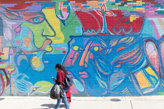 The Roosevelt Park neighborhood has numerous beautiful and colorful building murals.