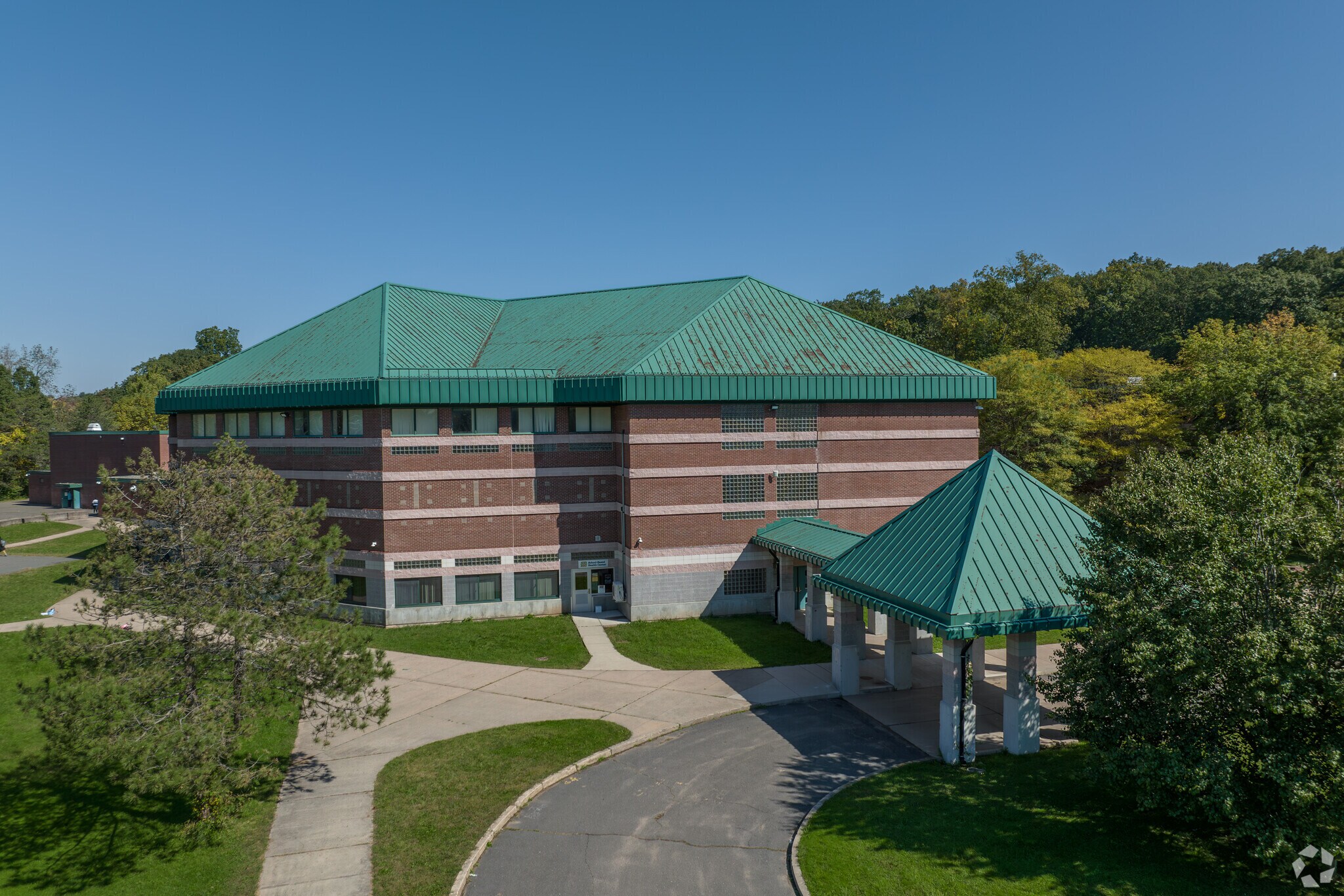 264 Roxbury Rd, New Britain, CT 06053 MLS 170603581